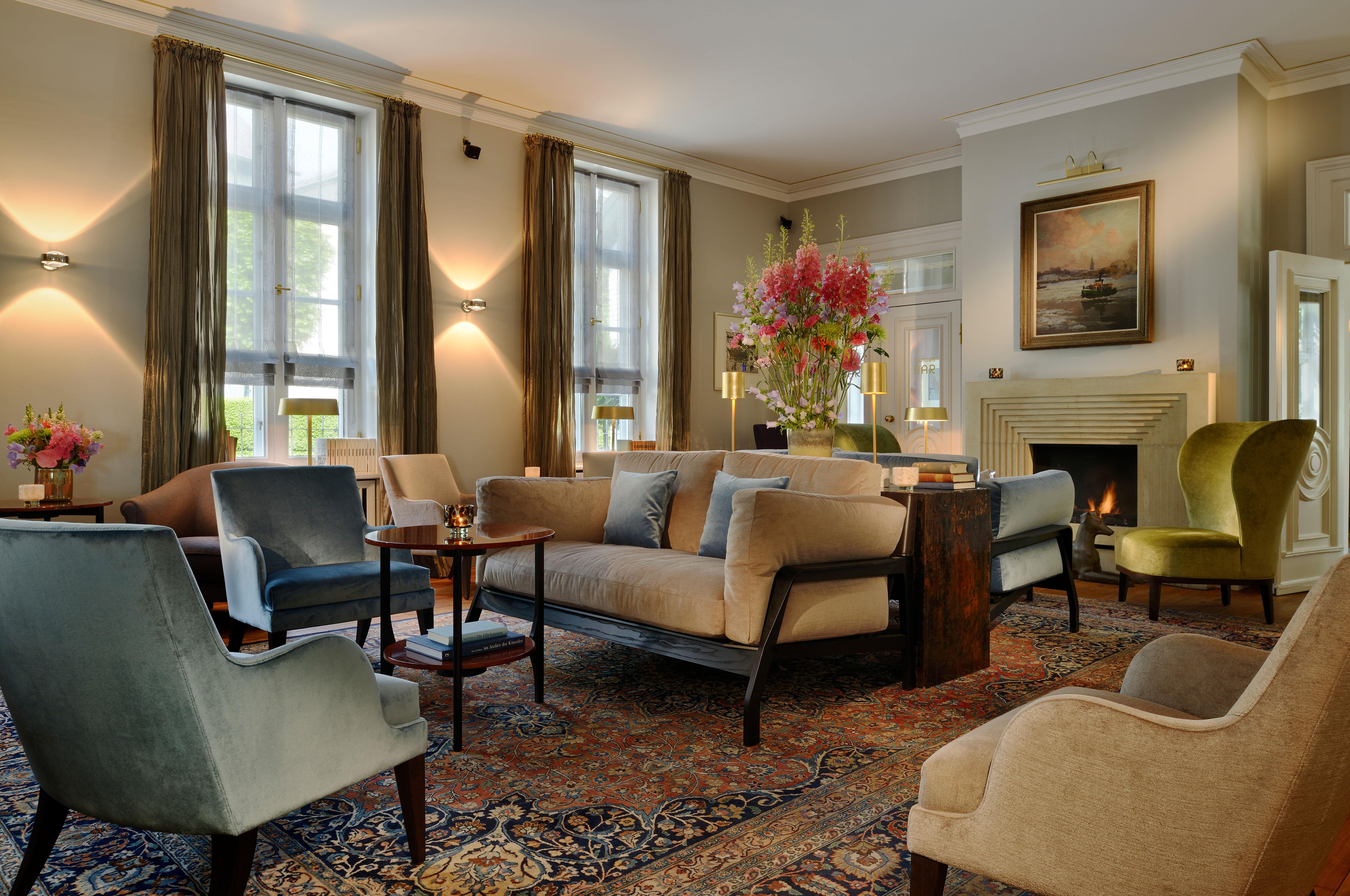 Hotel Louis C. Jacob Хамбург Екстериор снимка The Drawing Room at The Old Bank